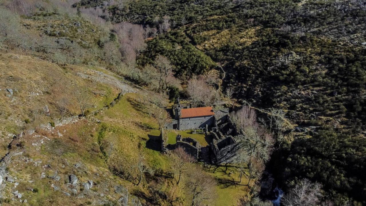 Hotel Vista Bela Do Geres Outeiro Kültér fotó
